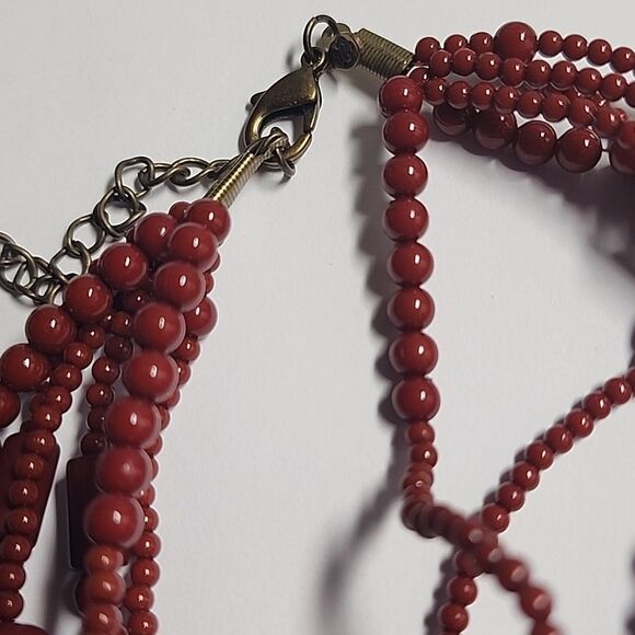 Elegant Premier Designs Red Beaded Necklace - Picture 3 of 4